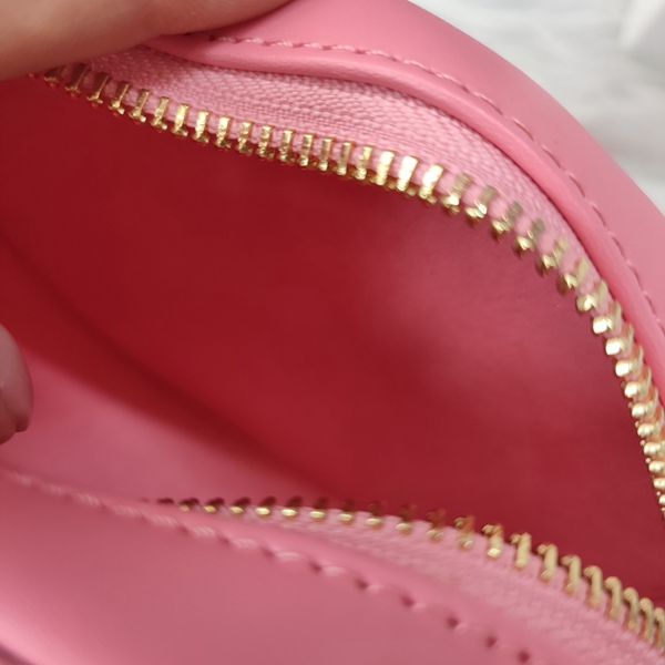 スーパーコピーブランドバッグ角部分ディテール